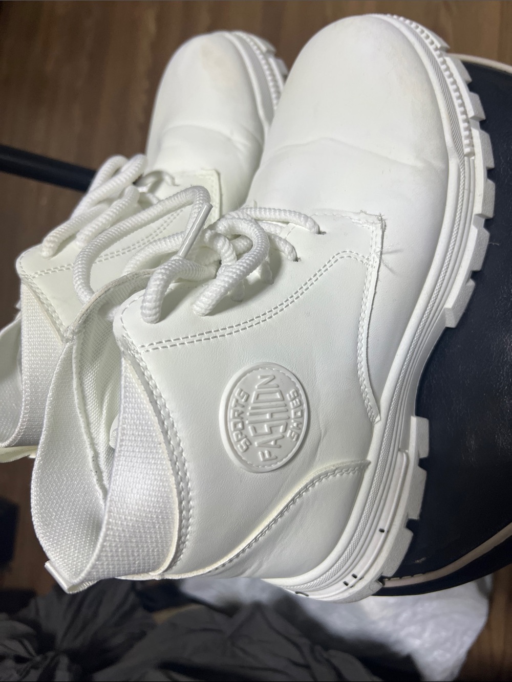 All-White Lace-Up Fashion Boots